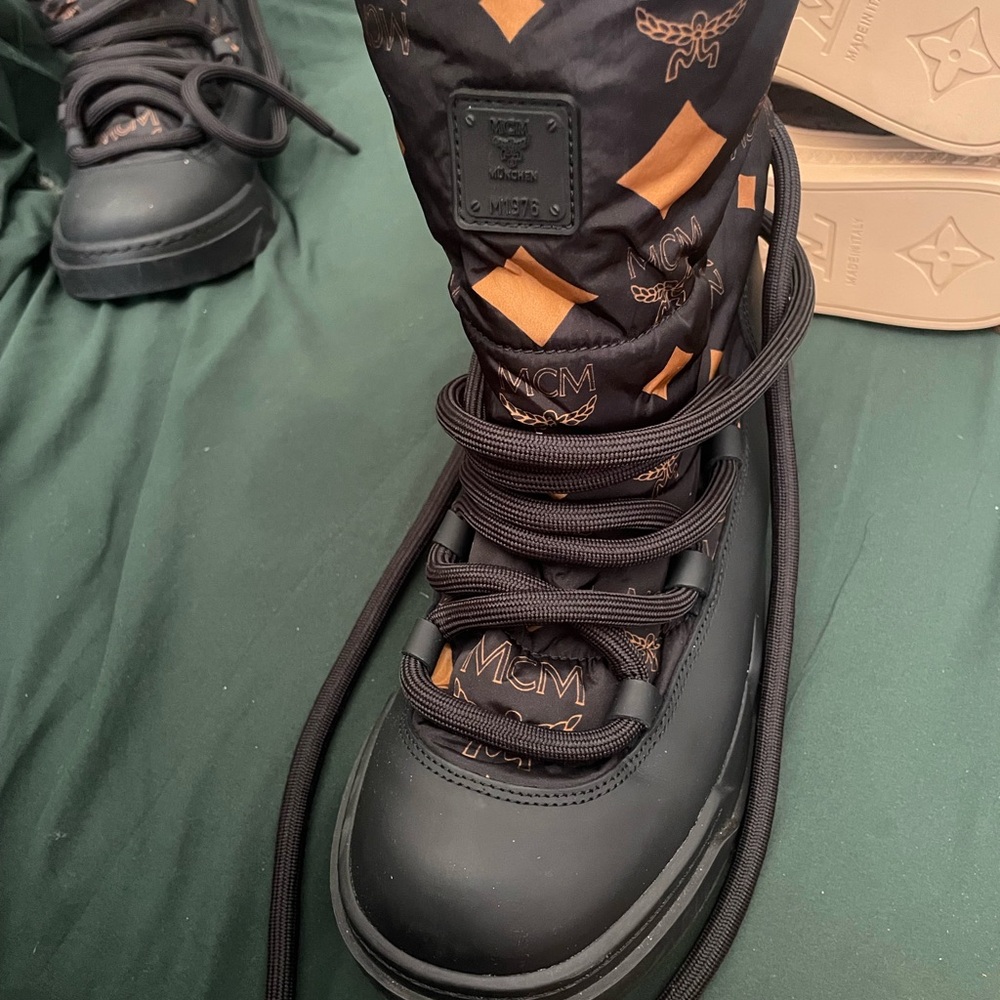 Mcm Black And Orange Patterned Boots - image 6